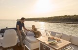 Prestige F4.3 flybridge
